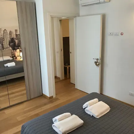 Sarah Apartment Verona Fiera Exterior foto